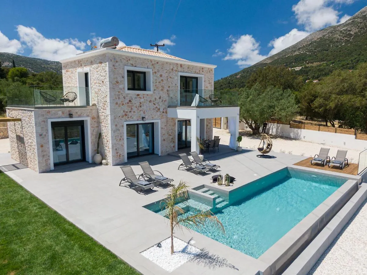 Diosas Luxury Villas Andipáta 0*,